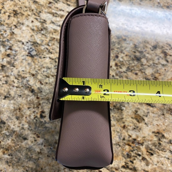 Kate Spade New York Cameron Street Dody Crossbody - Picture 12 of 16